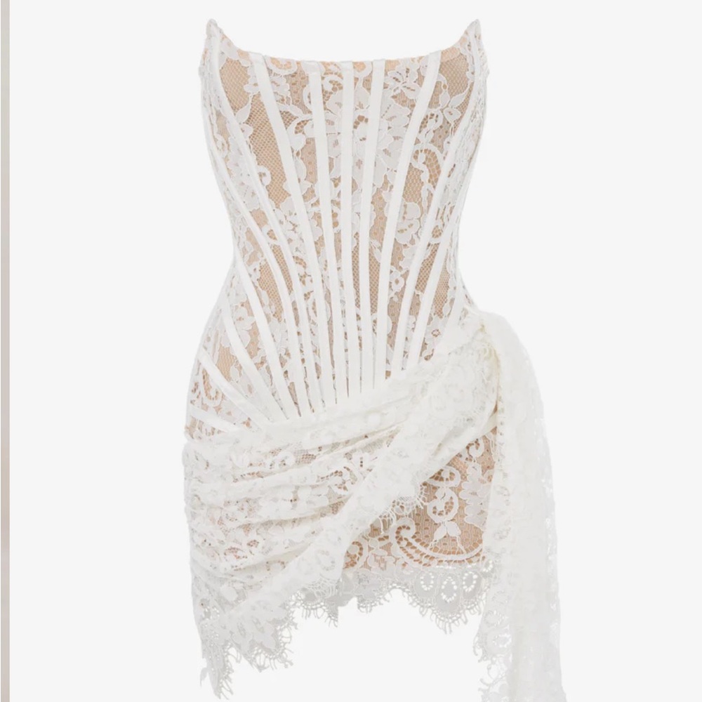 Heiress Beverly Hills 

WHITE LACE CORSET DRAPED MINI DRESS